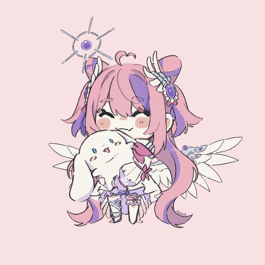1girl absurdres aeriselle ahoge angel angel_wings artist_name chibi cinnamoroll closed_eyes fang full_body fuwa_fuwa_cinnamoroll hair_between_eyes highres holding ironmouse ironmouse_(fallen_angel) pink_background pink_hair sanrio simple_background skin_fang solo standing virtual_youtuber vshojo watermark wings