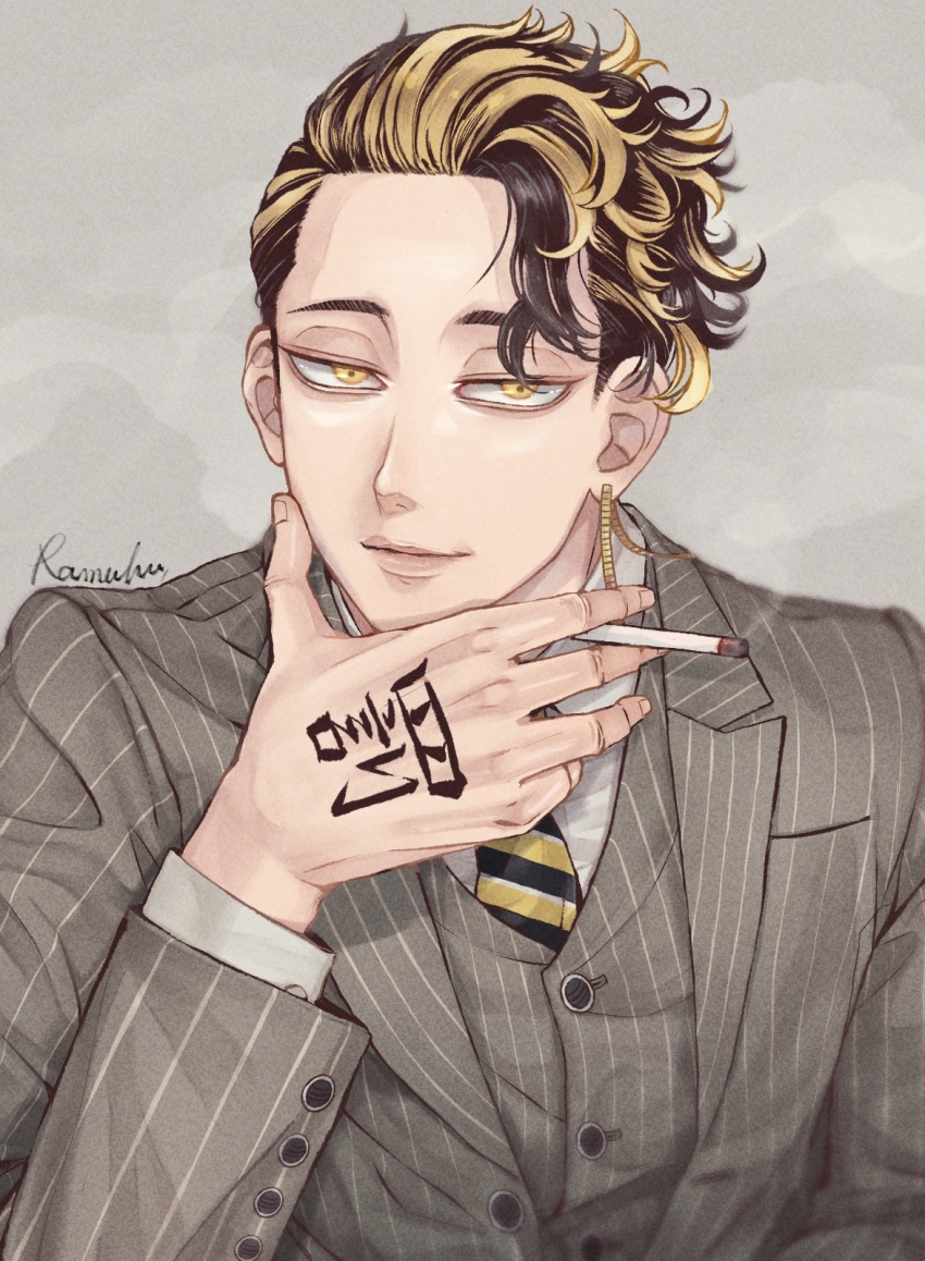 1boy artist_name black_hair black_necktie blonde_hair buttons cigarette closed_mouth collared_shirt commentary_request diagonal-striped_clothes diagonal-striped_necktie earrings formal_clothes grey_background grey_jacket grey_suit grey_vest hand_on_own_chin hand_tattoo hand_up hanma_shuuji highres holding holding_cigarette jacket jewelry lapels long_sleeves looking_at_viewer male_focus multicolored_hair necktie no_eyewear open_clothes open_jacket pinstripe_jacket pinstripe_pattern pinstripe_suit pinstripe_vest ramfu shirt short_hair signature simple_background single_earring smile smoke solo streaked_hair striped_clothes striped_necktie suit tattoo tokyo_revengers upper_body vest white_shirt wing_collar yellow_eyes yellow_necktie