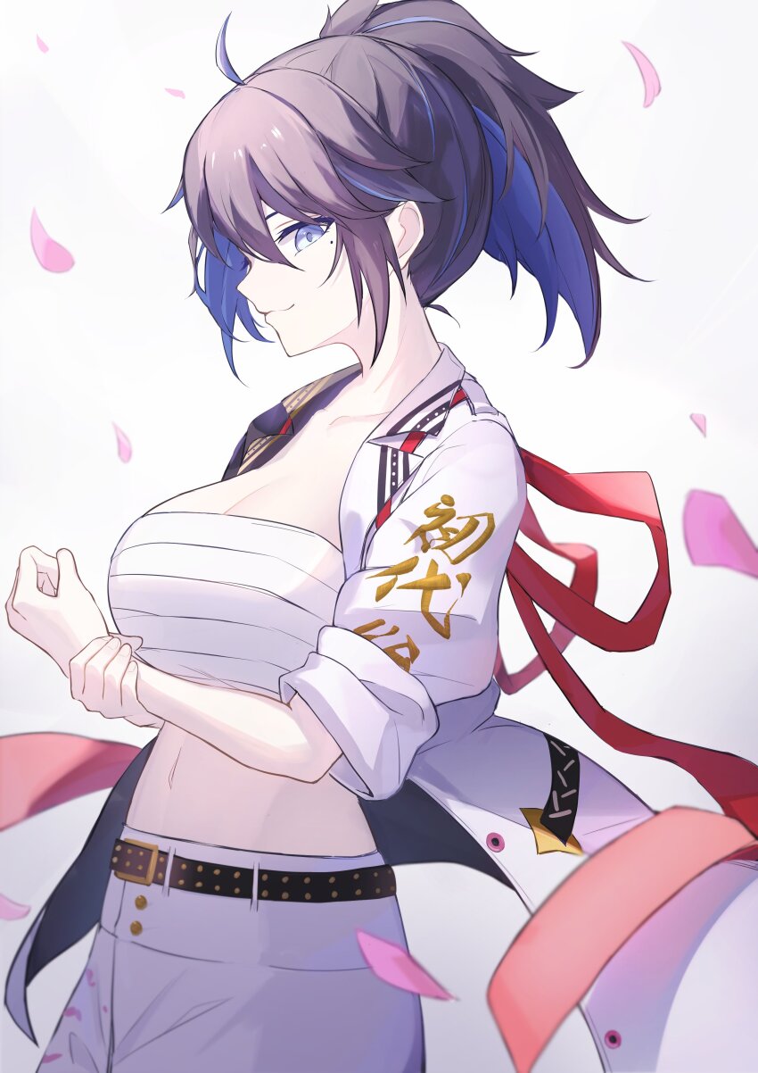 1girl absurdres ahoge belt blue_eyes blue_hair breasts cherry_blossoms highres jacket kson large_breasts long_hair mole mole_under_eye multicolored_hair navel open_clothes open_jacket ponytail purple_hair sarashi sideways_glance smirk solo sora_shitatoge souchou virtual_youtuber vshojo