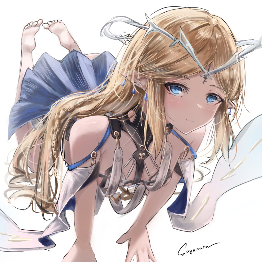 1girl bare_shoulders barefoot black_collar blonde_hair blue_eyes breasts cartethyia_(wuthering_waves) closed_mouth collar commentary crown_of_thorns earrings feet highres jewelry kneeling long_hair looking_at_viewer necklace parted_bangs pointy_ears shi3 sidelocks signature simple_background small_breasts smile solo tabard tacet_mark_(wuthering_waves) toes white_background white_tabard wuthering_waves