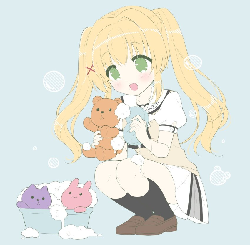 1girl :d ascot black_ascot black_socks blonde_hair blue_background blush brown_shoes cleaning colored_eyelashes commentary_request full_body green_eyes hair_between_eyes hair_intakes hair_ornament highres holding holding_sponge holding_stuffed_toy hoshimame_mana kneehighs loafers long_hair looking_at_object miniskirt open_mouth puffy_short_sleeves puffy_sleeves sailor_collar shoes short_sleeves sidelocks simple_background skirt smile soap_bubbles socks solo sponge squatting stuffed_animal stuffed_toy summer_pockets sweater_vest teddy_bear tsumugi_wenders twintails wet white_sailor_collar white_skirt x_hair_ornament yellow_sweater_vest