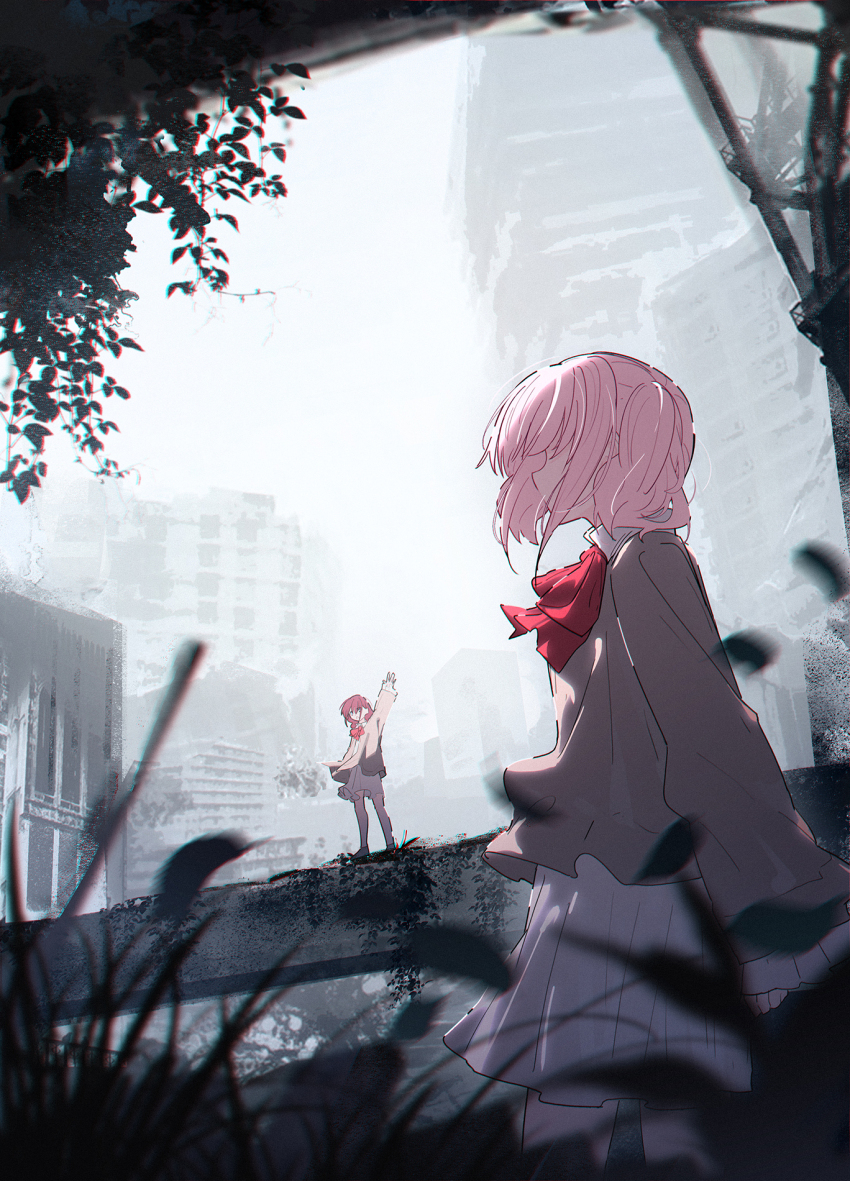 2girls bow brown_cardigan cardigan chinese_commentary commentary_request girls_band_cry grass highres hina_(girls_band_cry) iseri_nina long_sleeves multiple_girls outdoors pink_hair red_bow red_hair ruins shirt short_hair short_twintails twintails waving white_shirt yun_cao_bing