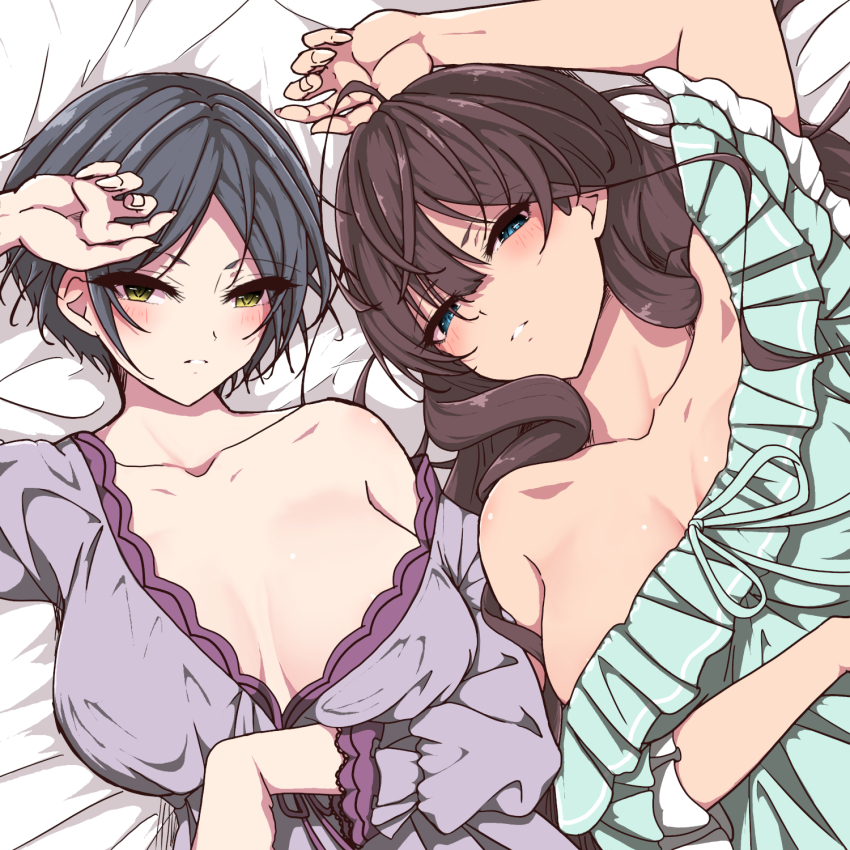 2girls ahoge arm_up bed_sheet black_hair blush breasts breasts_apart brown_hair collarbone hayami_kanade highres hitofudegaki_usagi ichinose_shiki idolmaster idolmaster_cinderella_girls large_breasts looking_at_viewer lying multiple_girls on_back single_bare_shoulder upper_body