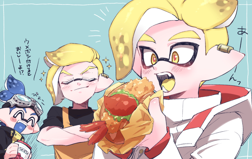 3boys ^_^ apron black_jacket black_shirt blonde_hair blue_hair blue_tongue blush closed_eyes closed_mouth colored_tongue commentary_request crossed_arms ear_piercing eating emperor_(splatoon) fang food food_wrapper goggle-kun_(splatoon) goggles goggles_on_head highres holding holding_food holding_jar homare_(g_hmr88) hood hood_down hooded_jacket hot_dog inkling jacket jar ketchup male_focus multiple_boys nintendo notice_lines open_mouth piercing pointy_ears prince_(splatoon) red_pupils shirt short_hair short_sleeves shrimp shrimp_tempura sparkle splatoon_(manga) splatoon_(series) tempura tentacle_hair thick_eyebrows translation_request upper_body white_background white_jacket yellow_apron yellow_tongue