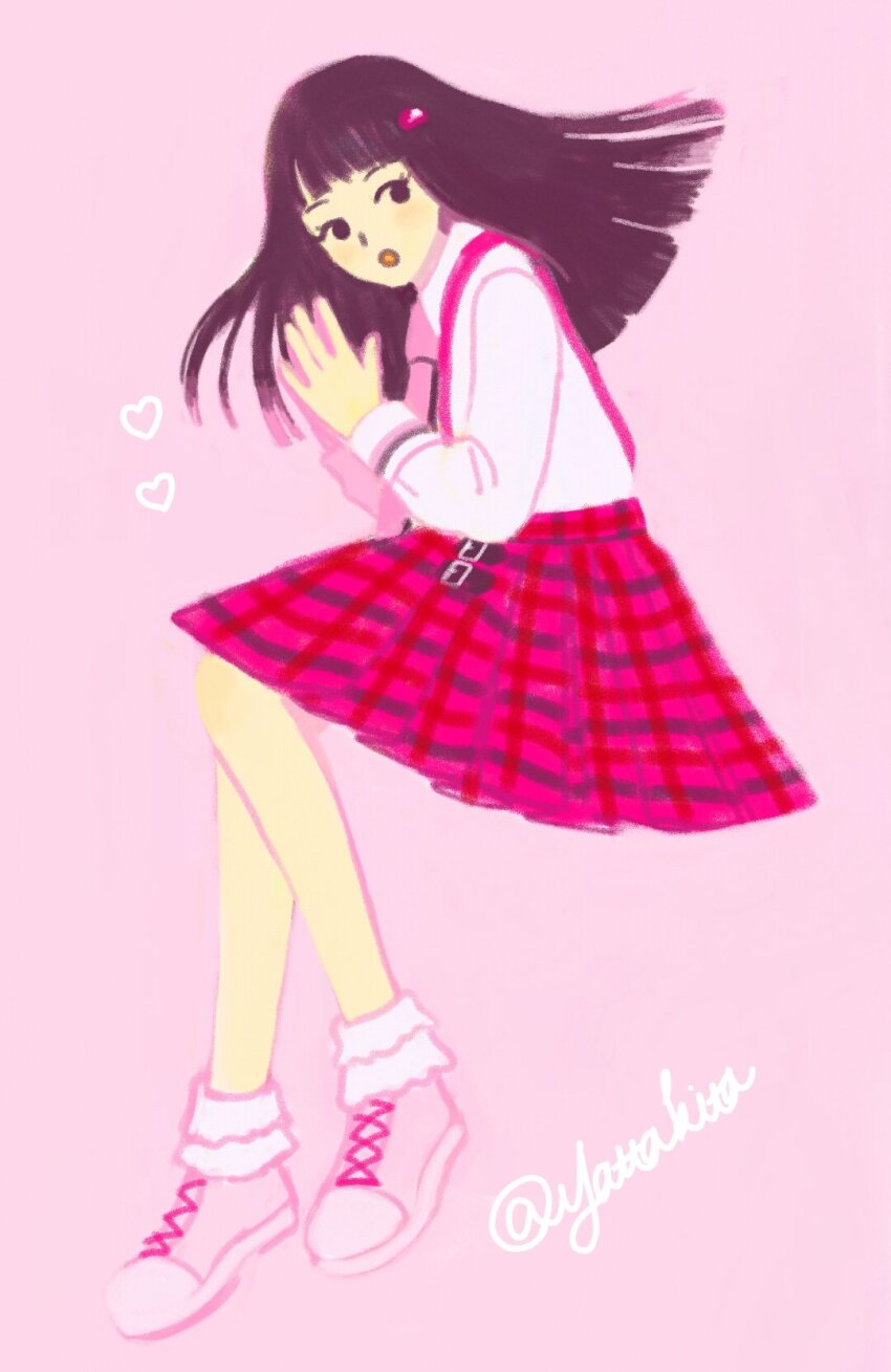 1girl black_hair blunt_bangs classicaloid from_side full_body hair_ornament hairclip heart highres long_hair long_sleeves open_mouth own_hands_together pink_background pink_shoes plaid_clothes plaid_skirt shoes simple_background skirt solo suspenders tekla_badarzewska-baranowska_(classicaloid) yatta_kita