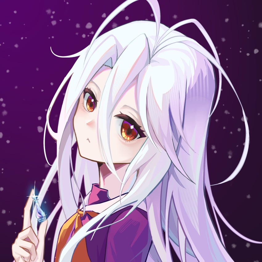 :&lt; chess_piece dugu_jing from_side hair_between_eyes hand_up highres holding holding_chess_piece long_hair looking_at_viewer messy_hair neckerchief no_game_no_life orange_neckerchief purple_background purple_serafuku sailor_collar school_uniform serafuku shiro_(no_game_no_life) white_hair white_sailor_collar
