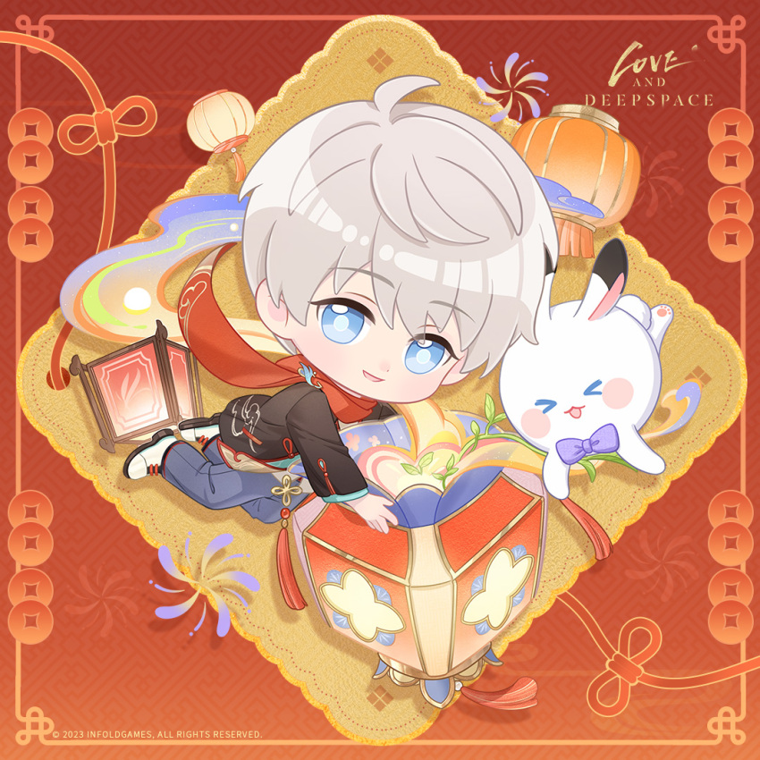 &gt;_&lt; 1boy :d ahoge black_jacket blue_eyes bow bowtie chibi chibi_only flower_knot full_body grey_hair grey_pants hair_between_eyes jacket lantern love_and_deepspace male_focus official_art open_mouth pants parted_lips purple_bow purple_bowtie rabbit red_background red_scarf scarf shoes short_hair smile solo white_shoes xavier_(love_and_deepspace) xd