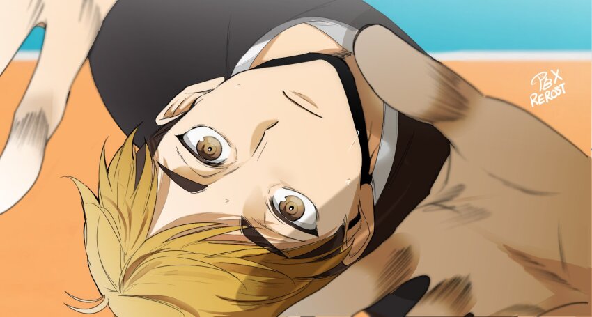 1boy black_hair black_shirt blonde_hair brown_eyes haikyuu!! highres m_m_pb male_focus miya_atsumu multicolored_hair shirt solo sportswear sweat volleyball_uniform