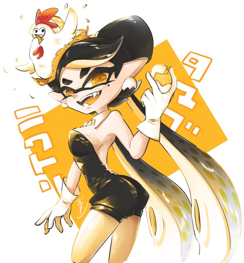 +_+ 1girl animal animal_on_head artist_name bird black_jumpsuit callie_(splatoon) callie_(squid_sisters_outfit)_(splatoon) chicken collar colored_tongue commentary cowboy_shot detached_collar earrings fangs food food_on_head highres holding holding_food inkling jewelry jumpsuit long_hair looking_at_viewer medium_hair mole mole_under_eye nintendo object_on_head okome_2g2g on_head open_mouth pantyhose pointy_ears short_jumpsuit signature smile splatoon_(series) splatoon_1 standing swept_bangs symbol-only_commentary tentacle_hair translated very_long_hair white_collar yellow_eyes yellow_pantyhose yellow_theme yellow_tongue