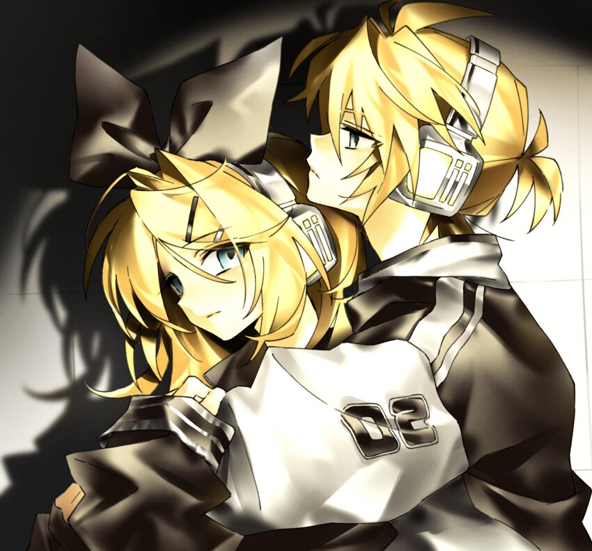 1boy 1girl absurdres blonde_hair blue_eyes bow hair_ornament hairclip headphones highres hynn0x_x kagamine_len kagamine_rin pale_skin parallel_hairclips ponytail short_ponytail vocaloid