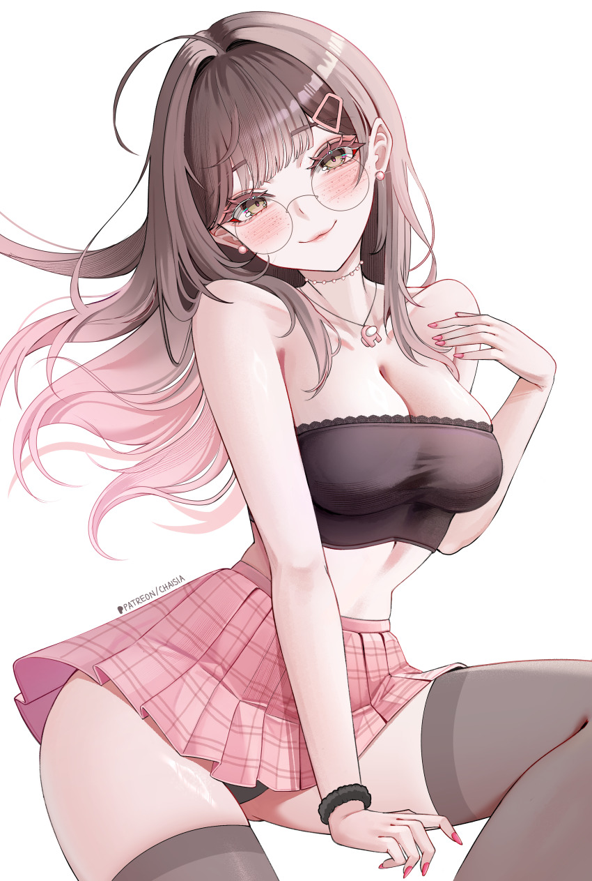 1girl absurdres among_us bare_shoulders black_panties black_scrunchie black_thighhighs blush breasts brown_hair chaisia_art cleavage closed_mouth collarbone commentary crop_top english_commentary fingernails glasses gradient_hair hand_up heart highres jewelry large_breasts long_hair looking_at_viewer michi_(chaisia_art) multicolored_hair nail_polish necklace original paid_reward_available panties panty_peek pink_(among_us) pink_hair pink_nails pink_skirt pleated_skirt round_eyewear scrunchie simple_background skirt smile solo stomach thighhighs underwear very_long_hair white_background yellow_eyes