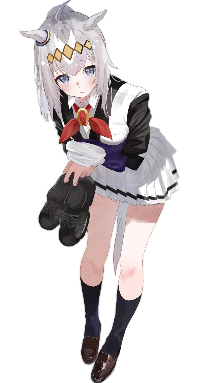 1girl absurdres ahoge animal_ears black_socks blue_eyes blush bow bowtie brown_shoes closed_mouth collared_shirt commentary_request ear_ornament full_body grey_hair ha_(hura76752775) hair_ornament highres holding holding_shoes horse_ears horse_girl horse_tail loafers long_hair looking_at_viewer multicolored_hair oguri_cap_(umamusume) ponytail red_bow red_bowtie shirt shoes simple_background skirt socks solo standing streaked_hair tail umamusume white_background white_hair white_shirt white_skirt