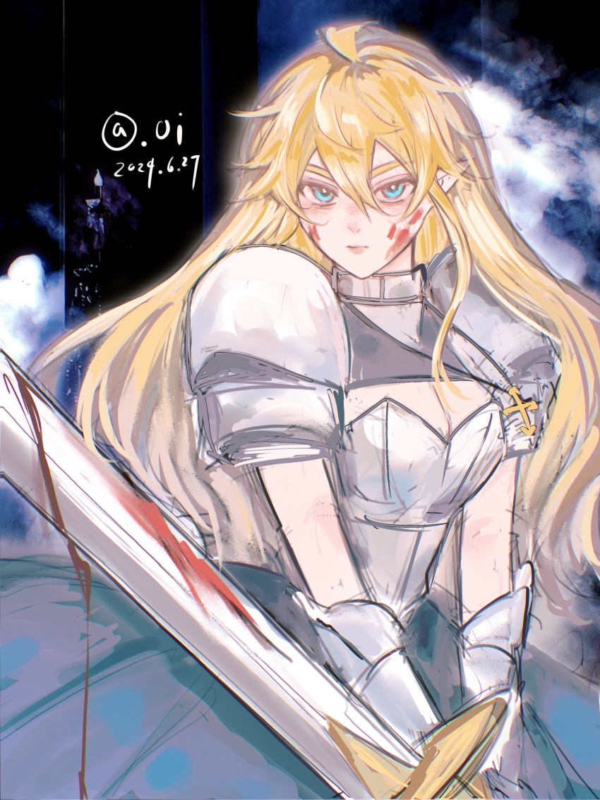 1girl absurdres ahoge alternate_costume aotu_world armor artist_name blonde_hair blood blood_on_face bloody_weapon blue_eyes breastplate breasts cleavage closed_mouth cross dated dress gauntlets genderswap genderswap_(mtf) hair_between_eyes highres holding holding_sword holding_weapon king_(aotu_world) knight long_hair looking_at_viewer medium_breasts pauldrons plutoray pointy_ears shoulder_armor solo sword weapon