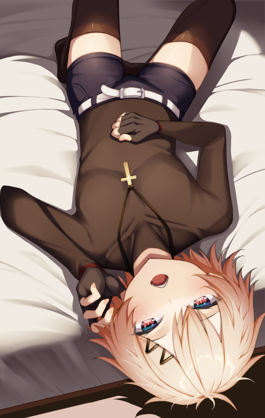 1boy absurdres belt black_gloves black_shirt black_thighhighs blonde_hair blue_eyes blue_shorts creek_(moon-sky) cross cross_necklace fingerless_gloves gloves highres jewelry long_sleeves lying male_focus multicolored_eyes navel necklace on_back original red_eyes shirt short_hair short_shorts shorts solo thighhighs trap two-tone_eyes white_belt