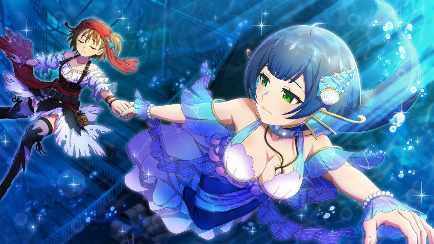 2girls air_bubble akasaka_miyuki arm_up bandana belt belt_buckle black_belt blue_hair blue_skirt blurry breasts brown_hair bubble buckle cleavage closed_eyes closed_mouth depth_of_field dress game_cg green_eyes highres higurashi_no_naku_koro_ni higurashi_no_naku_koro_ni_mei holding_hands kurosawa_chisame lens_flare long_hair looking_at_another mermaid monster_girl monsterification multiple_girls non-web_source off-shoulder_dress off_shoulder official_art one_side_up pirate_costume pirate_ship red_bandana shell shell_bikini short_hair skirt smile sparkle thighhighs torn_clothes torn_dress treasure_chest u_u underwater white_dress