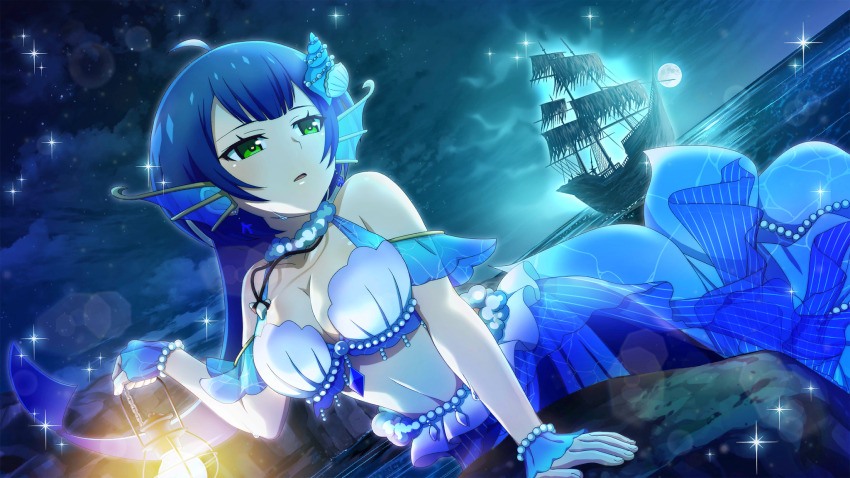 1girl arm_support blue_gloves blue_hair blue_skirt breasts closed_mouth cloud cloudy_sky facing_to_the_side fingerless_gloves full_moon game_cg gloves green_eyes highres higurashi_no_naku_koro_ni higurashi_no_naku_koro_ni_mei holding holding_lantern horizon kurosawa_chisame lantern lens_flare long_hair looking_ahead mermaid monster_girl monsterification moon navel night night_sky non-web_source ocean official_art outdoors parted_lips pirate_ship rock shell shell_bikini shell_hair_ornament skirt sky solo sparkle