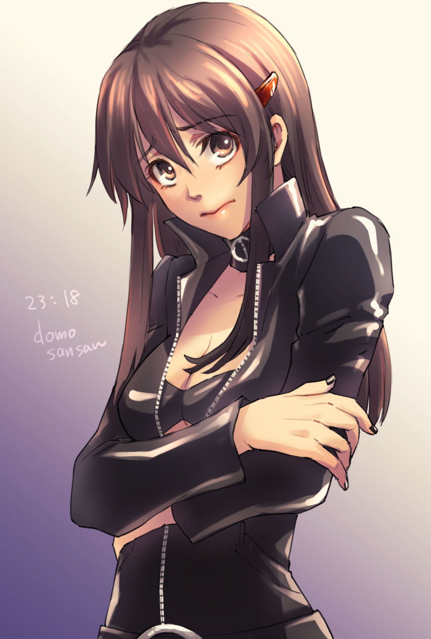 1girl belt black_bodysuit bodysuit brown_eyes brown_hair commentary_request cosplay dated devil_summoner:_soul_hackers devil_summoner_(series) embarrassed gradient_background hair_ornament hairclip highres leather_suit long_hair looking_at_viewer nail_polish nemissa nemissa_(cosplay) partially_unzipped shin_megami_tensei shinabita_nasubi shiny_clothes signature solo tono_hitomi