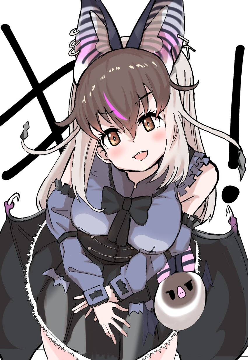 1girl animal_ears bag bare_shoulders bat_ears bat_girl bat_wings black_bow black_skirt blue_skirt bow bowtie brown_eyes brown_hair brown_long-eared_bat_(kemono_friends) extra_ears grey_hair highres kemono_friends kemono_friends_v_project llb long_hair looking_at_viewer multicolored_hair shirt simple_background skirt solo streaked_hair virtual_youtuber wings