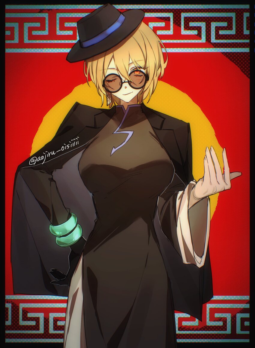 1girl aojiru_oisiiiii black_coat black_dress black_gloves black_hat blonde_hair bracelet breasts china_dress chinese_clothes closed_mouth coat coat_on_shoulders don_quixote_(project_moon) dress earrings cinq_east_(identity)_(project_moon) gloves hand_on_own_hip hat highres jewelry large_breasts limbus_company long_sleeves one_eye_closed partially_opaque_sunglasses project_moon red_background round_eyewear short_hair side_slit single_earring single_glove smile solo sunglasses tilted_headwear tilted_headwear wide_sleeves yellow_eyes