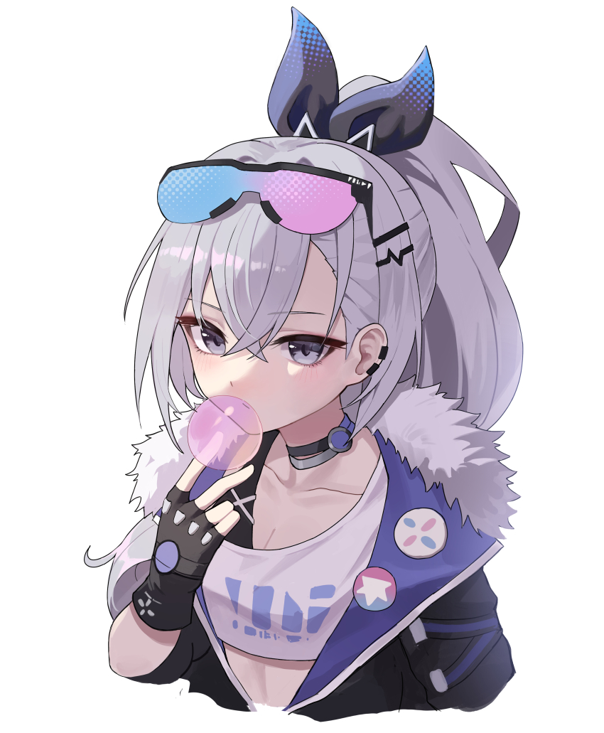 1girl absurdres black_gloves black_jacket black_ribbon blowing_bubbles breasts choker cleavage eyewear_on_head fingerless_gloves fur-trimmed_jacket fur_trim gloves grey_eyes grey_hair hair_ribbon hand_up highres honkai:_star_rail honkai_(series) hu2924 jacket long_hair looking_at_viewer midriff ponytail ribbon shirt silver_wolf_(honkai:_star_rail) simple_background solo sunglasses upper_body white_background white_shirt