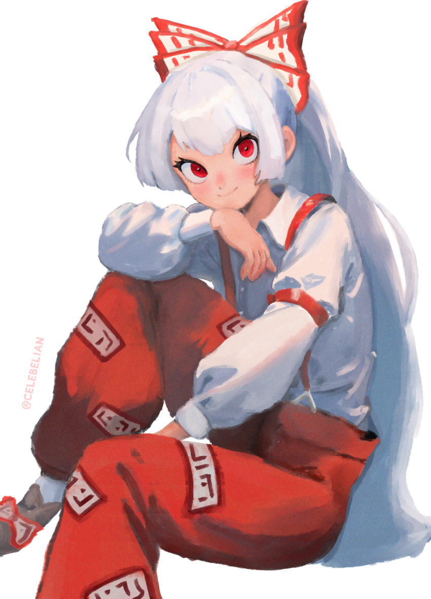 1girl bow celebelian fujiwara_no_mokou hair_bow hands_on_own_chin highres imperishable_night long_hair ofuda ofuda_on_clothes pants red_eyes red_pants simple_background sitting smile solo suspenders touhou white_background white_hair