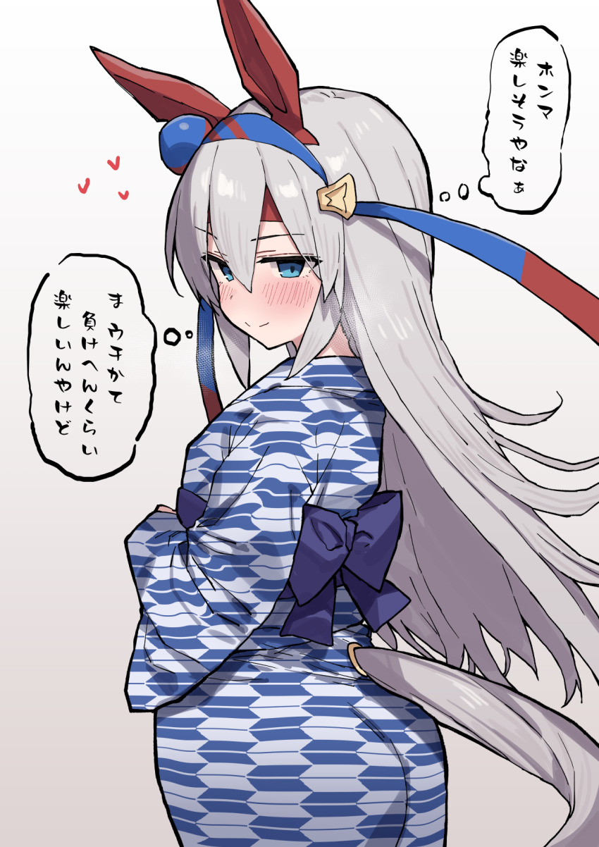 1girl animal_ears blue_eyes blue_hairband blush closed_mouth ear_covers gradient_background grey_background grey_hair hair_between_eyes hairband highres horse_ears horse_girl horse_tail japanese_clothes kimono long_hair shimiya_(aokuchi) smile solo speech_bubble tail tamamo_cross_(umamusume) thought_bubble translation_request umamusume