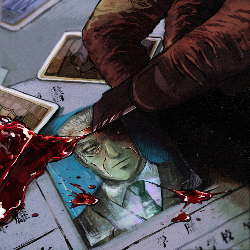 1boy blood card commentary_request fingernails hand_focus highres hjinnnnn_kuo holding_razor_blade hyoudou_kazuya kaiji male_focus paper photo_(object) playing_card razor_blade solo tonegawa_yukio wrinkled_skin