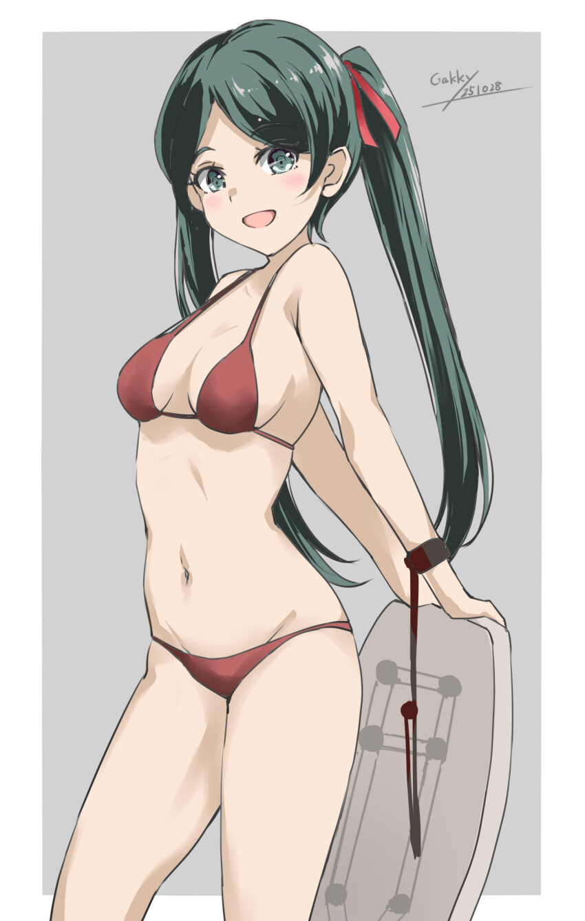 1girl artist_name bikini black_hair bodyboard breasts contrapposto dated gakky green_eyes grey_background highres kantai_collection long_hair looking_at_viewer lowleg lowleg_bikini mikuma_(2016_swimsuit)_(kancolle) mikuma_(kancolle) red_bikini simple_background small_breasts solo standing surfboard_leash swimsuit two-tone_background