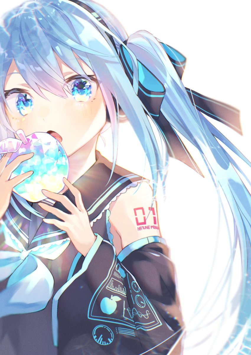 1girl adapted_costume apple_print aqua_eyes aqua_hair aqua_neckerchief bare_shoulders black_ribbon black_sleeves collar collared_shirt commentary crystal_apple detached_sleeves eating food food_print frilled_collar frills fruit fruit_print grey_shirt hair_ribbon hatsune_miku headphones highres holding holding_food holding_fruit kurobikari long_hair looking_at_viewer neckerchief open_mouth refraction ribbon sailor_collar shirt shoulder_tattoo sleeveless sleeveless_shirt solo sparkling_eyes tattoo twintails upper_body very_long_hair vocaloid white_background