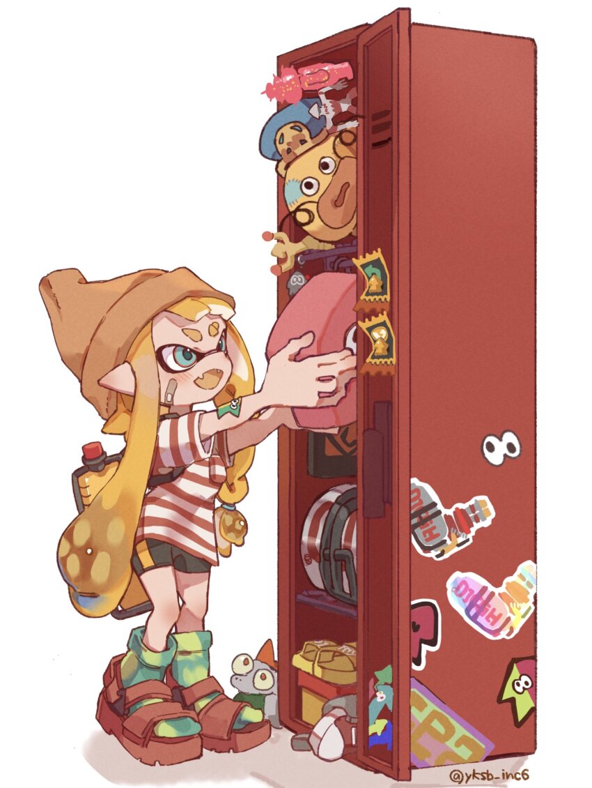 1girl arm_tattoo artist_name asymmetrical_hair bandaid bandaid_on_cheek bandaid_on_face beanie bike_shorts black_shorts blonde_hair blush braid breast_pocket brown_hat colored_tongue eyebrow_cut fangs full_body green_socks hair_tie hat highres holding holding_stuffed_toy hydra_splatling_(splatoon) ink_tank_(splatoon) inkling inkling_girl inkling_player_character locker long_hair nintendo open_mouth pocket pointy_ears red_sandals red_shirt sandals shirt short_sleeves shorts simple_background single_braid skin_fangs smallfry_(splatoon) socks solo splatoon_(series) splatoon_3 standing sticker striped_clothes striped_shirt stuffed_squid stuffed_toy tattoo tentacle_hair thick_eyebrows two-tone_shirt v-shaped_eyebrows white_background white_shirt yellow_tongue yksb_inc6 zapfish