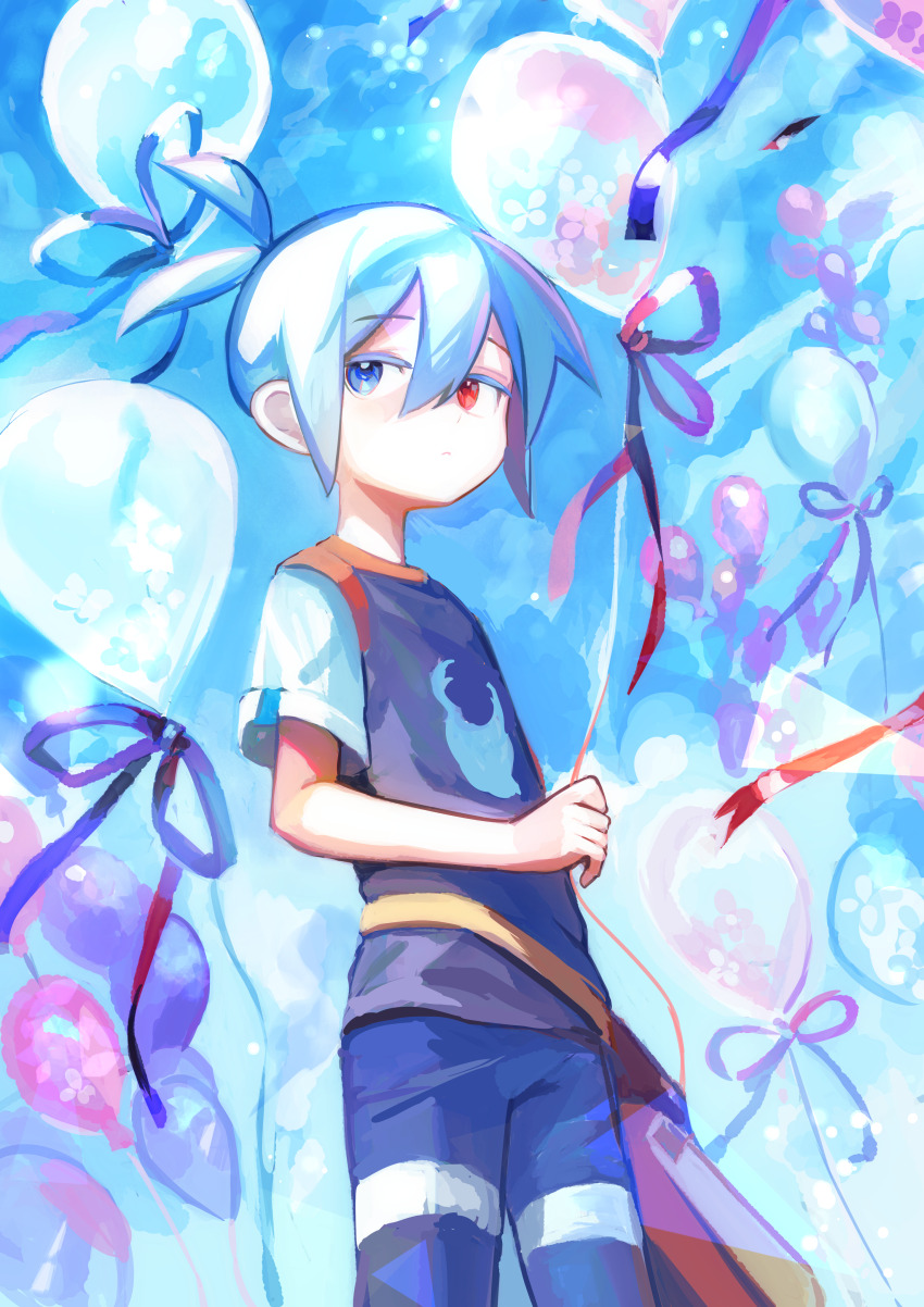 1boy absurdres antenna_hair arm_at_side asuma_kanau balloon black_shirt blue_background blue_eyes blue_hair blue_pants blue_sky brown_bag closed_mouth cowboy_shot day gradient_background hair_between_eyes heterochromia highres holding holding_balloon jitome looking_to_the_side male_focus outdoors pants print_shirt puyopuyo puyopuyo_20th_anniversary red_eyes ribbon shirt short_hair short_sleeves sidelocks sideways_glance sig_(puyopuyo) sky solo standing waist_bag white_sleeves