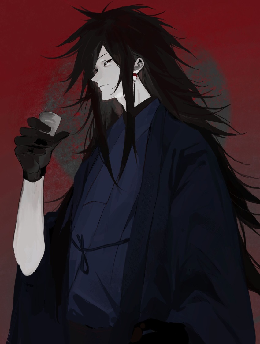 1boy absurdres black_eyes black_gloves black_hair black_haori blue_kimono chinese_commentary closed_mouth commentary_request cup earrings gloves haori highres holding holding_cup japanese_clothes jewelry kimono kuma_(yoooooooo152) long_hair male_focus messy_hair naruto_(series) naruto_shippuuden pale_skin red_background solo uchiha_madara upper_body