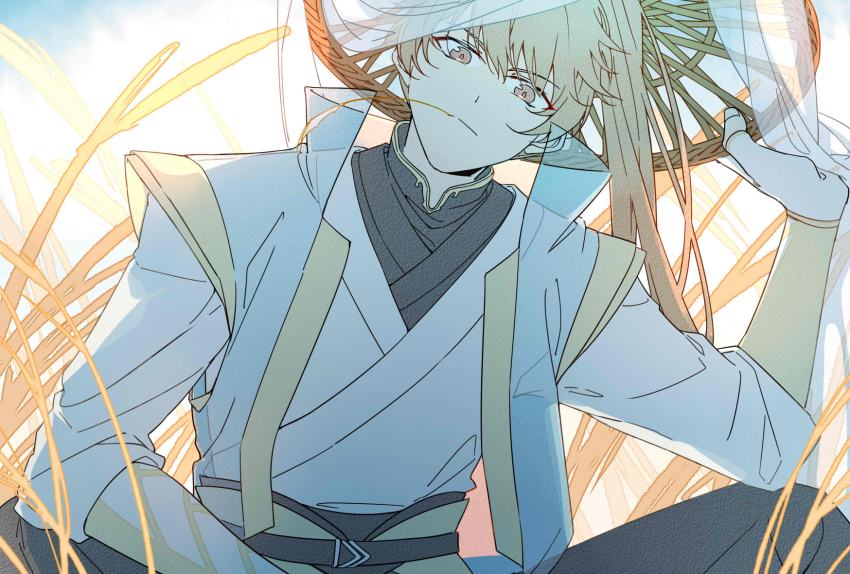 1boy black_pants brown_eyes brown_hair hat highres in_mouth jingsang_w long_hair looking_at_viewer luke_pearce_(tears_of_themis) outdoors pants shirt short_hair sky solo squatting straw_hat tears_of_themis white_shirt white_sky