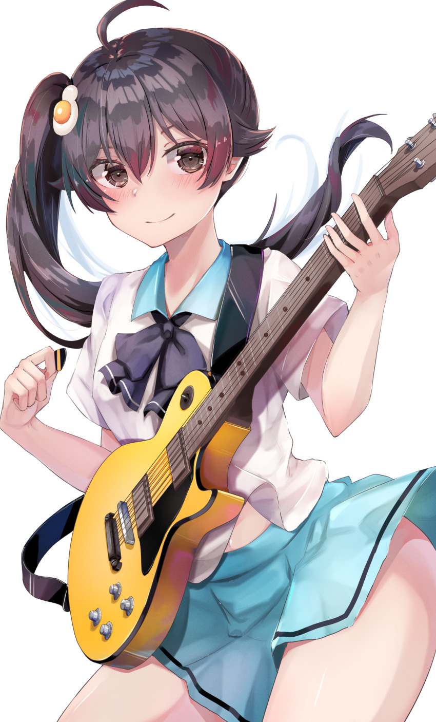 1girl absurdres ahoge araragi_karen ass black_bow black_bowtie black_hair blue_sailor_collar blue_skirt blush bow bowtie breasts brown_eyes commentary egg_(food) egg_hair_ornament electric_guitar food food-themed_hair_ornament fried_egg guitar hair_between_eyes hair_ornament highres holding holding_instrument holding_plectrum instrument looking_at_viewer monogatari_(series) music playing_instrument plectrum sailor_collar school_uniform serafuku side_ponytail skirt small_breasts smile solo tsuganoki_second_junior_high_school_uniform w_arms white_background yuunamida_uyu