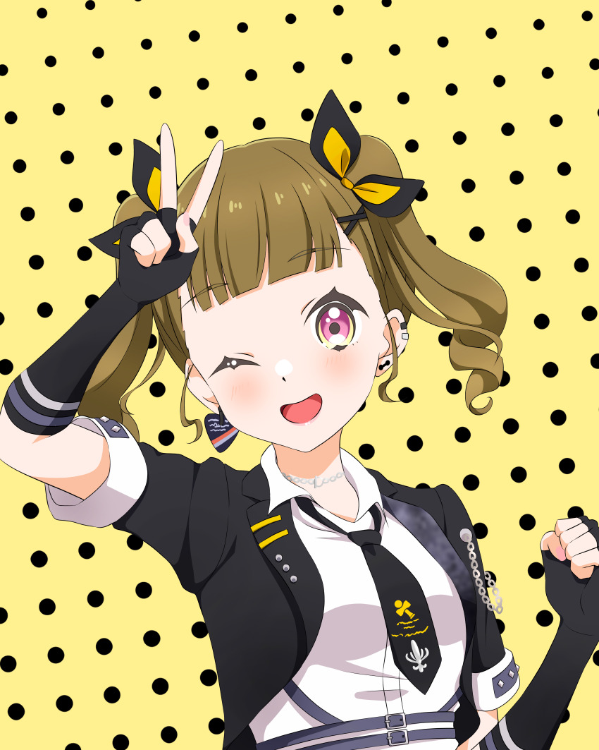 1girl ;d absurdres black_gloves black_jacket black_necktie center-flap_bangs collared_shirt commentary dotted_background earrings elbow_gloves fingerless_gloves gloves hair_ornament highres i_do_me!_(love_live!) jacket jewelry kachimachi_kosuzu kujo_awenn link!_like!_love_live! looking_at_viewer love_live! mismatched_earrings necktie official_alternate_costume one_eye_closed open_clothes open_jacket open_mouth shirt short-sleeved_jacket short_sleeves smile solo stud_earrings twintails upper_body virtual_youtuber white_shirt x_hair_ornament yellow_background