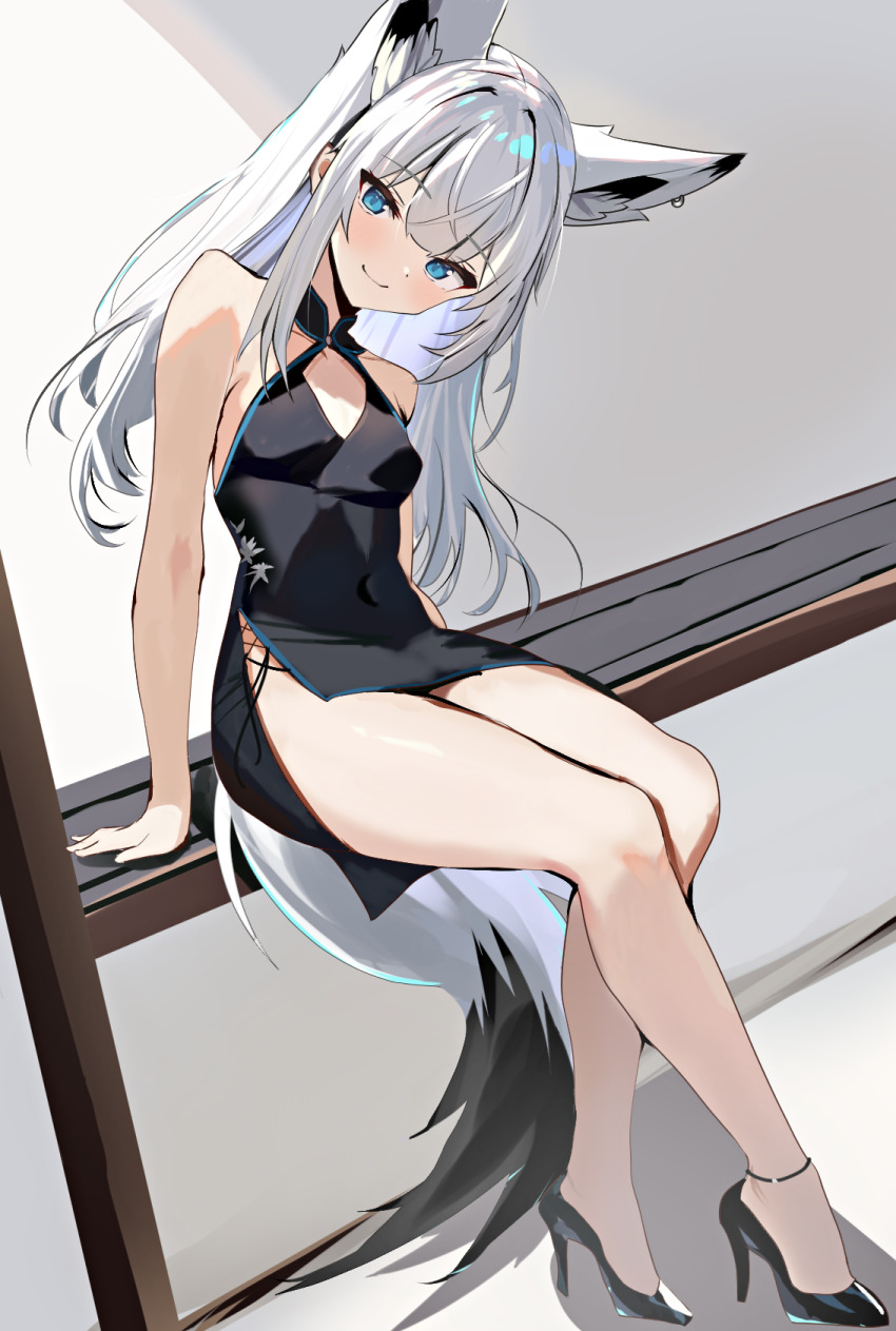 1girl animal_ears anklet arm_support azur_lane bare_shoulders black_dress china_dress chinese_clothes covered_navel criss-cross_halter dress fox_ears fox_girl fox_tail full_body halterneck high_heels highres jewelry kawakaze_(azur_lane) long_hair looking_at_viewer natsuki_(natsu_1936) sitting smile tail white_hair