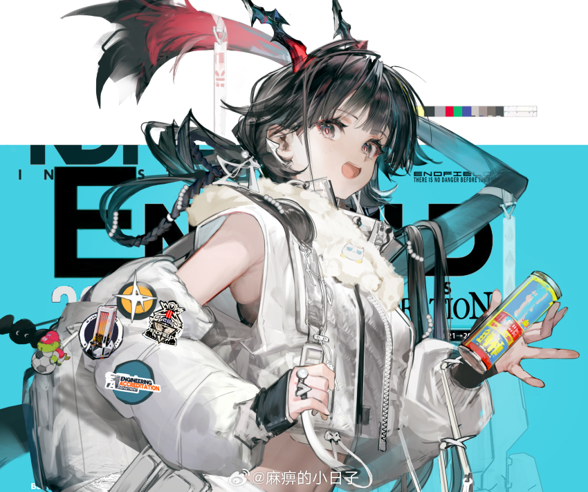 1girl alternate_costume arknights arknights:_endfield armpits bare_shoulders black_gloves black_hair blue_horns blue_tail can chen_qianyu_(arknights) dragon_girl dragon_horn dragon_horns dragon_tail drink_can gloves highres horns jacket liduke long_hair long_sleeves looking_at_viewer multicolored_tail navel open_clothes open_jacket open_mouth red_tail shirt sleeveless sleeveless_shirt smile soda_can solo tail