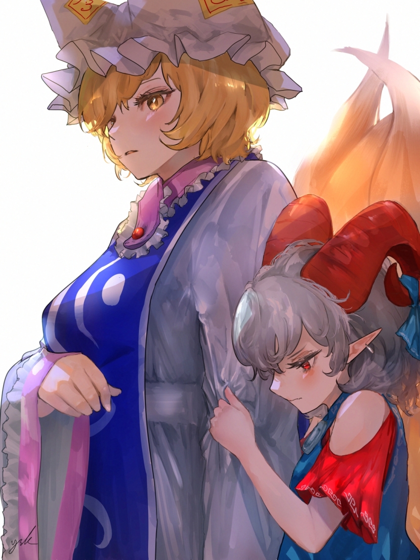 2girls blonde_hair blue_shirt blue_tabard clothes_grab clothing_cutout commentary_request dress eneshi fox_tail grey_hair hat highres horn_ornament horn_ribbon horns long_sleeves mob_cap multiple_girls pointy_ears red_horns ribbon sheep_horns shirt short_hair shoulder_cutout simple_background sleeve_grab tabard tail touhou toutetsu_yuuma upper_body white_background white_dress white_hat wings yakumo_ran yellow_eyes