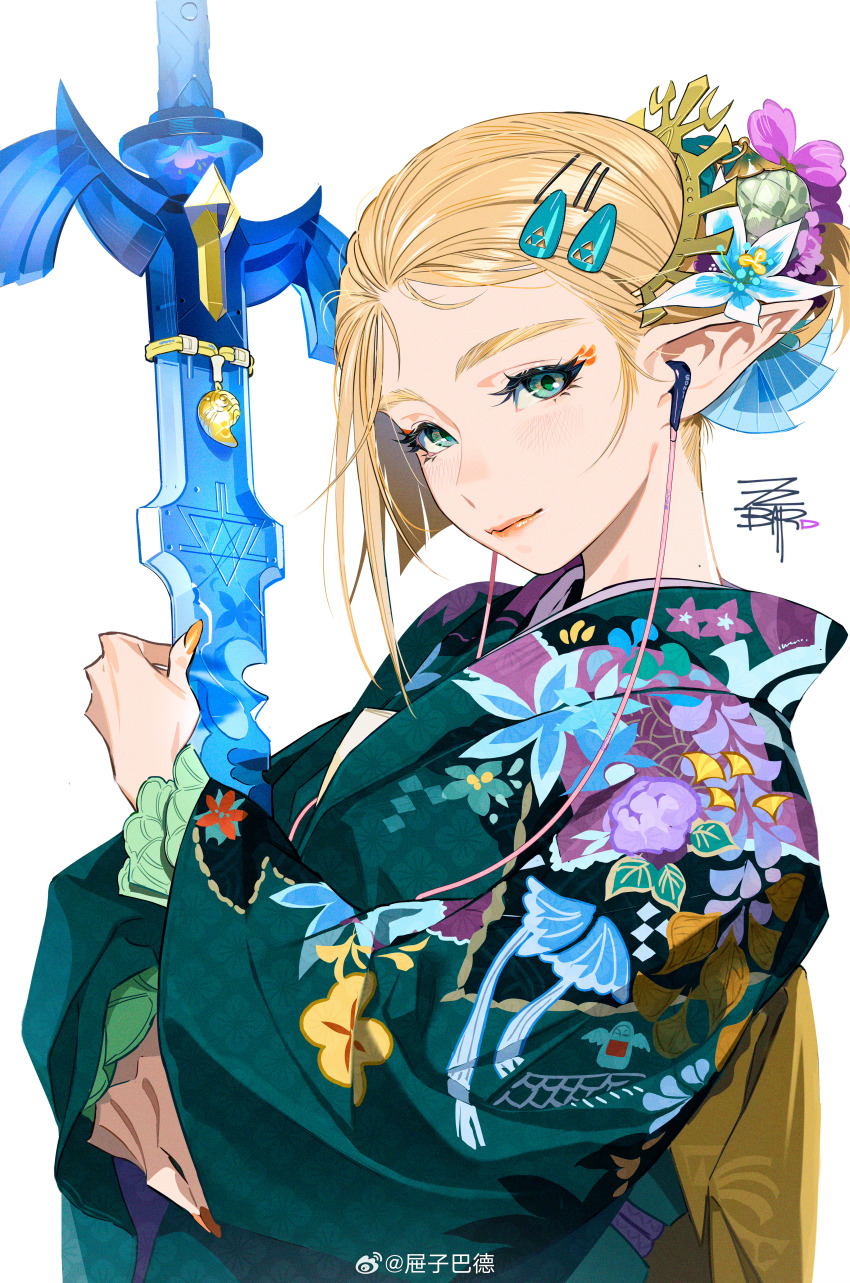1girl absurdres blonde_hair closed_mouth floral_print floral_print_kimono flower green_eyes hair_flower hair_ornament hairclip highres holding holding_sword holding_weapon hylia japanese_clothes kimono master_sword nintendo orange_nails pointy_ears princess_zelda print_kimono secret_stone short_hair silent_princess simple_background smile solo sword the_legend_of_zelda the_legend_of_zelda:_tears_of_the_kingdom tizibade triforce upper_body watermark weapon weibo_watermark