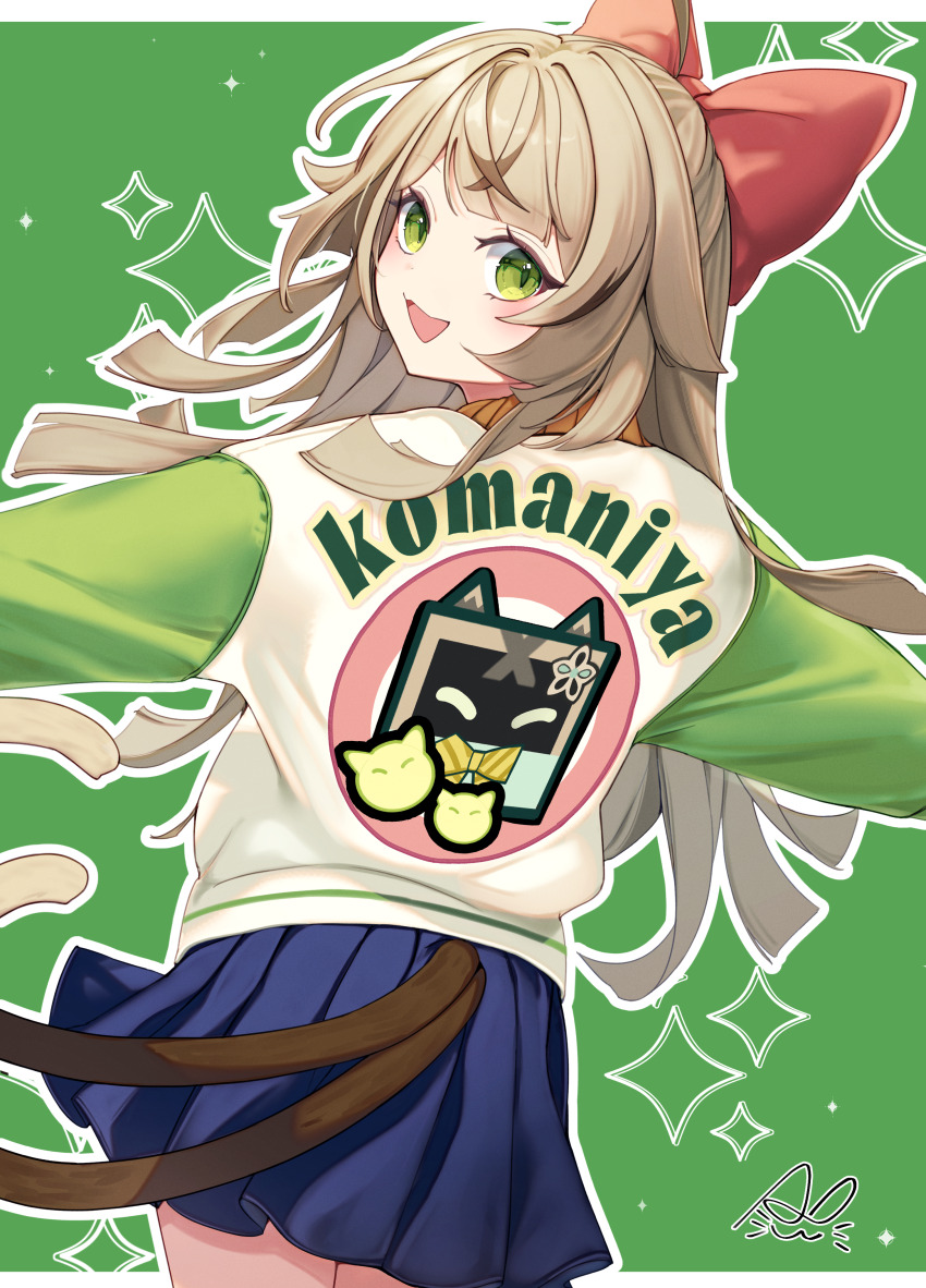 1girl absurdres alternate_costume asahi_(vjss4548) blonde_hair blue_skirt blush border bow brown_hair cat_tail genshin_impact green_background green_eyes green_sleeves hair_bow hair_ornament highres kirara_(genshin_impact) long_hair looking_at_viewer looking_back multicolored_hair multicolored_shirt multiple_tails open_mouth red_bow shirt simple_background skirt smile solo tail two_tails white_border white_shirt