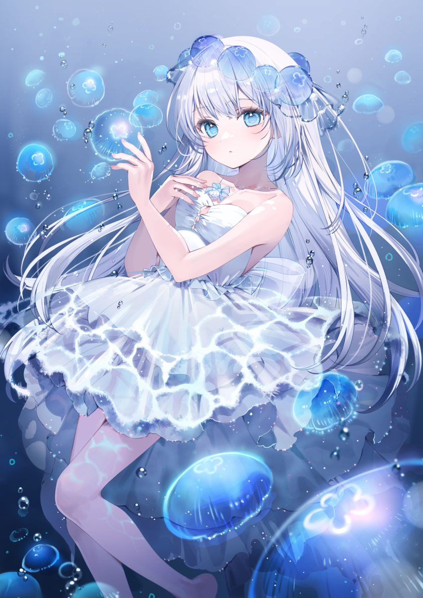 1girl a20_(atsumaru) aitsuki_nakuru bare_shoulders barefoot blue_eyes bubble collarbone dress highres jellyfish la_priere long_hair looking_at_viewer solo strapless very_long_hair white_dress white_hair