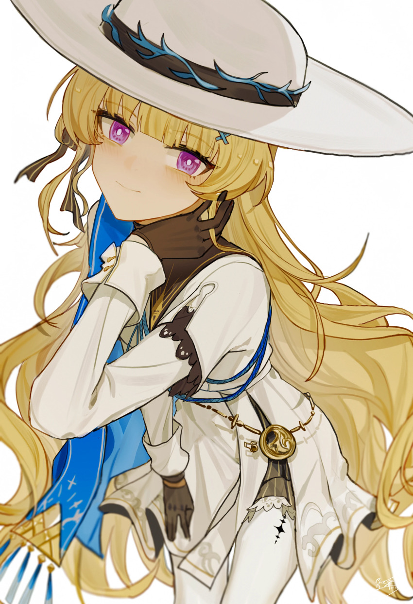 1girl absurdres adjusting_hair black_gloves blonde_hair blunt_bangs blush chinese_commentary commentary cowboy_shot dress gloves hand_up hat highres layered_sleeves leaning_forward long_hair looking_at_viewer looking_up pants pants_under_dress phoebe_(wuthering_waves) purple_eyes simple_background smile solo tacet_mark_(wuthering_waves) very_long_hair wavy_hair white_background white_dress white_hat white_pants wuthering_waves yisjhui