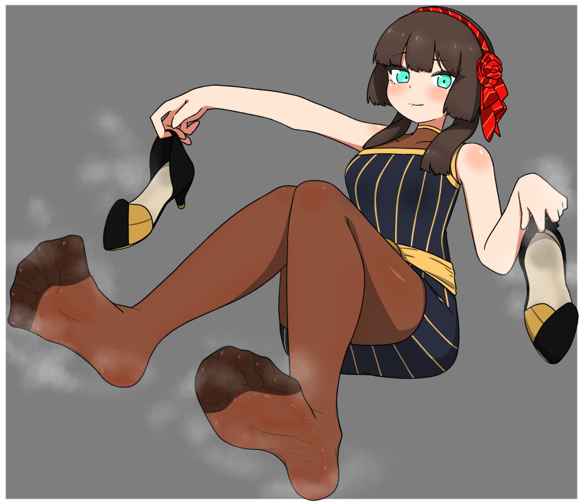 1girl absurdres blue_eyes brown_hair feet highres kantai_collection light_blush light_smile long_hair looking_at_viewer mogador_(kancolle) nairo pantyhose shoes soles steam toes unworn_shoes