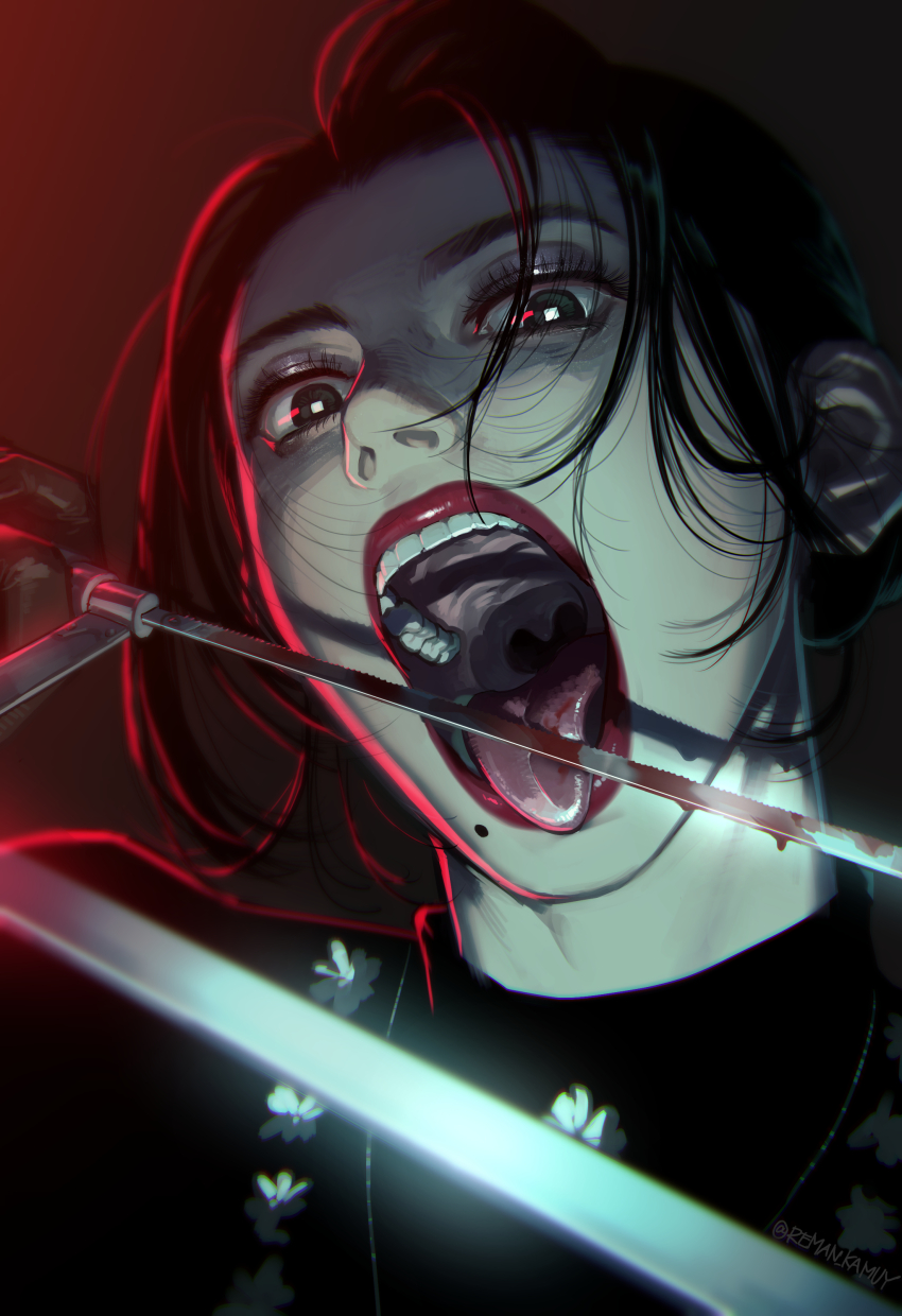 1boy absurdres black_eyes black_hair blood eye_reflection golden_kamuy hacksaw highres ienaga_kano licking licking_weapon lipstick long_eyelashes looking_at_viewer makeup male_focus mole mole_under_mouth open_mouth red_background reflection reman_kamuy saw short_hair solo teeth uvula weapon