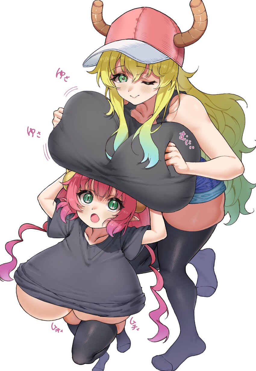 2girls absurdres alternate_eye_color bare_shoulders baseball_cap black_shirt black_tank_top black_thighhighs blonde_hair blush breasts closed_mouth clothes_lift collarbone curled_horns dragon_horns gradient_hair green_eyes grey_hair hat highres horns huge_breasts ilulu_(maidragon) kobayashi-san_chi_no_maidragon looking_at_viewer lucoa_(maidragon) mik4_xx multicolored_hair multiple_girls one_eye_closed oppai_loli pink_hair pointy_ears shirt shirt_lift simple_background size_difference slit_pupils smile tank_top thighhighs twintails two-tone_hair underboob white_background
