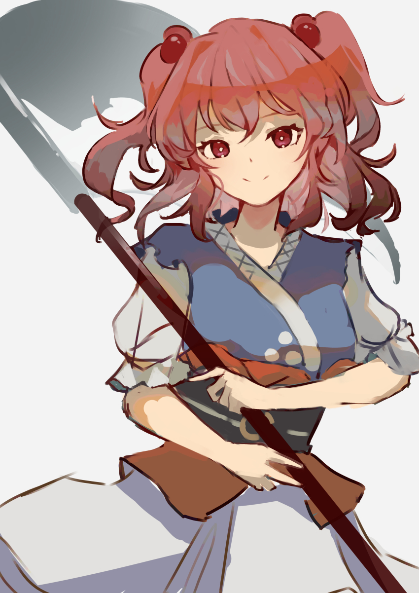absurdres blue_kimono closed_mouth commentary grey_background hair_bobbles hair_ornament highres hinataku1222 holding holding_scythe japanese_clothes kimono looking_at_viewer obi one-hour_drawing_challenge onozuka_komachi red_eyes red_hair sash scythe short_hair short_sleeves simple_background smile touhou two_side_up