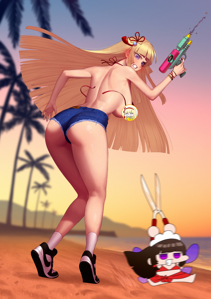 2girls absurdres ass beach dc_(makezzal) highres last_origin leona_of_blood_&amp;_iron multiple_girls ocean scissors_lise short_shorts shorts