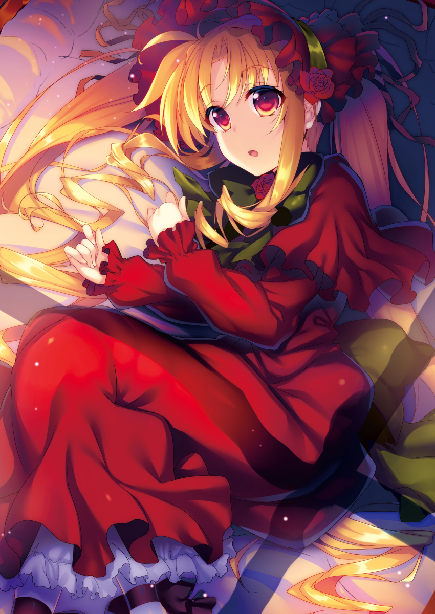 1girl absurdres blonde_hair bonnet capelet cosplay dress fate_testarossa flower highres lolita_fashion long_hair lying lyrical_nanoha mahou_shoujo_lyrical_nanoha on_side open_mouth raiou red_capelet red_dress red_eyes red_flower red_rose rose rozen_maiden shinku shinku_(cosplay) solo twintails very_long_hair