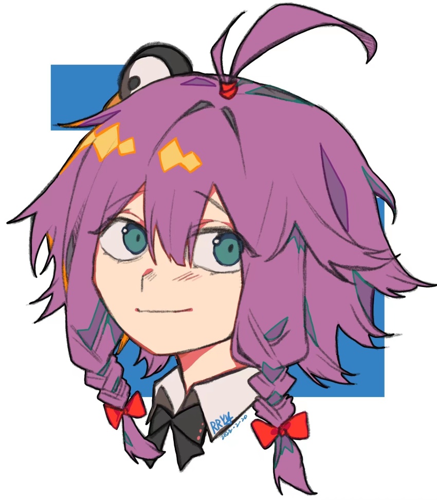 1girl arknights artist_name black_bow black_bowtie blue_background bow bowtie braid dated green_eyes hair_between_eyes hair_bow hat highres looking_at_viewer may_(arknights) penguin_hat pink_hair red_bow rryy short_hair_with_long_locks solo twin_braids white_background