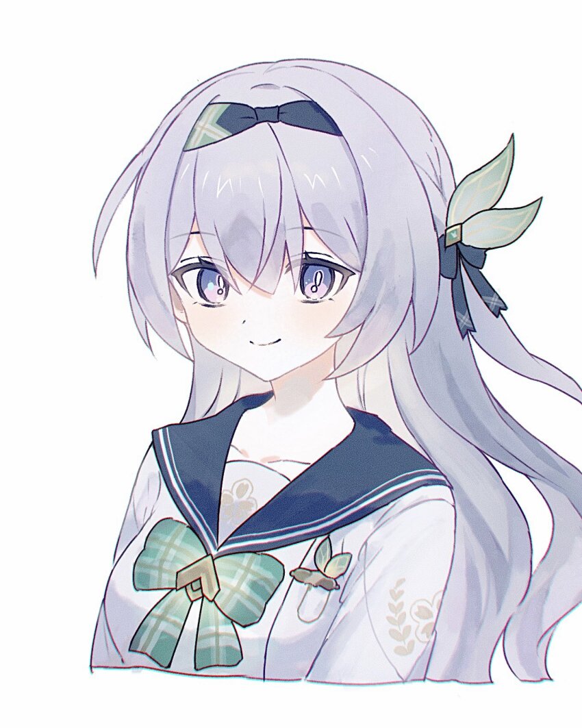 1girl black_hairband black_ribbon black_sailor_collar blush closed_mouth collared_shirt firefly_(honkai:_star_rail) firefly_(spring_missive)_(honkai:_star_rail) green_pupils grey_hair hair_between_eyes hair_intakes hair_ornament hair_ribbon hairband highres honkai:_star_rail honkai_(series) long_hair multicolored_eyes ranopoyo ribbon sailor_collar shirt smile solo two-tone_eyes upper_body white_shirt